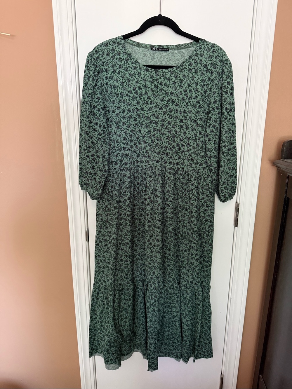 Zara Green Floral Long Sleeve Tiered Midi Dress